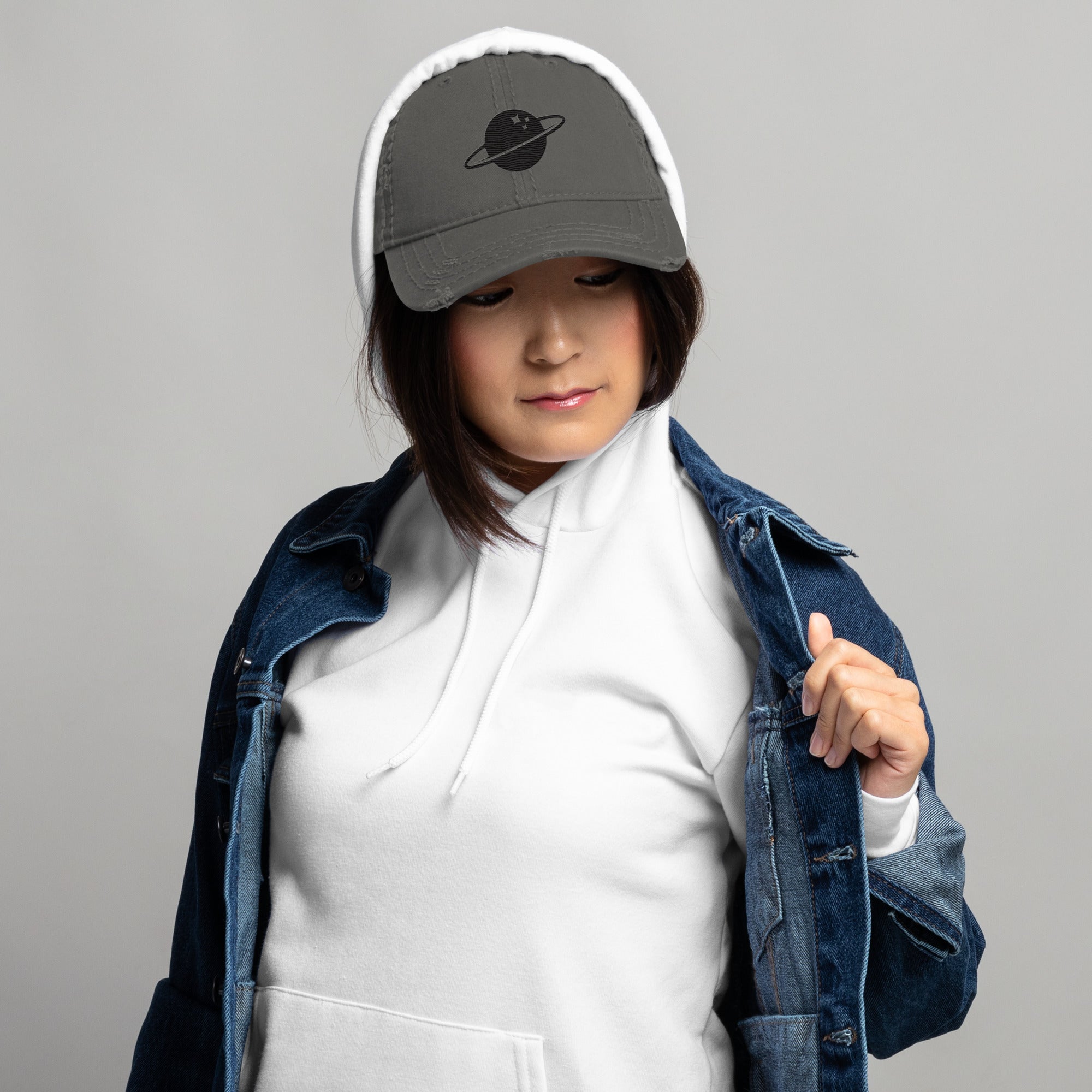Saturn Dad - Hat im Used - Look - Cooroi