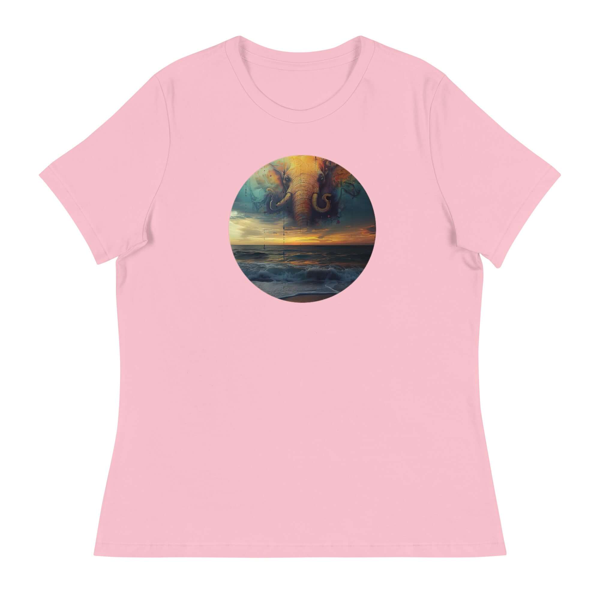 Elefant Women's Relaxed T-Shirt